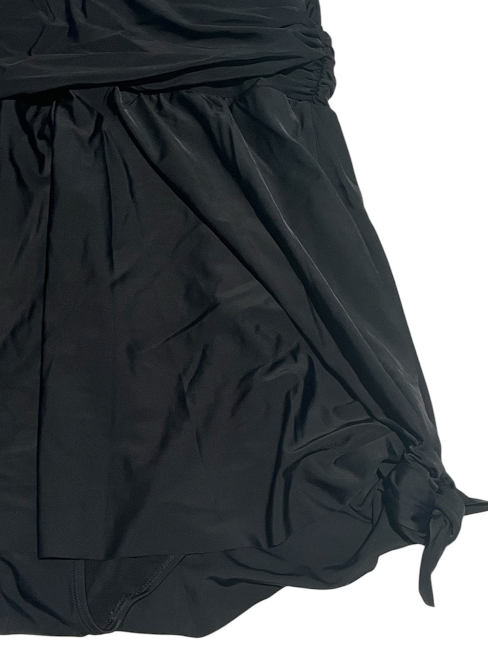 Torrid • Wireless Black Asymmetrical One-Piece Swim Dress - Size 2/2X/18-20 - Picture 8 of 13